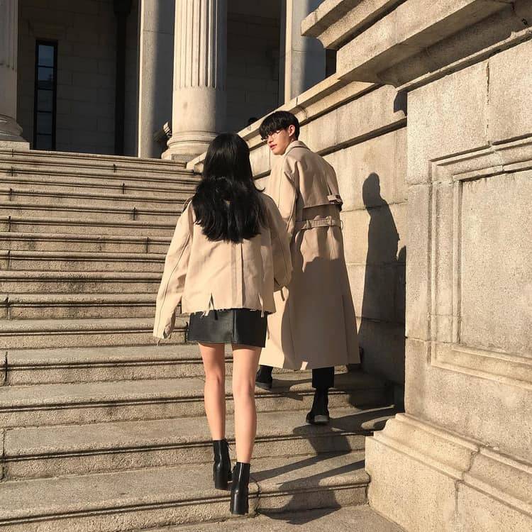 手繋ぎの写真・画像素材 - Snapmart スナップマート