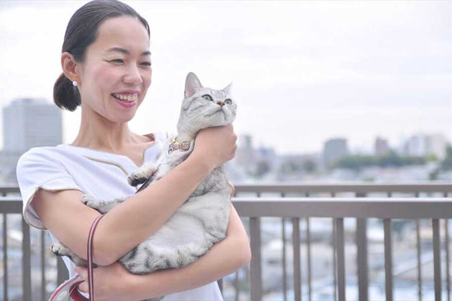 特別な日にゃのかな？ エステでなんでも受け入れちゃう猫さん。 |