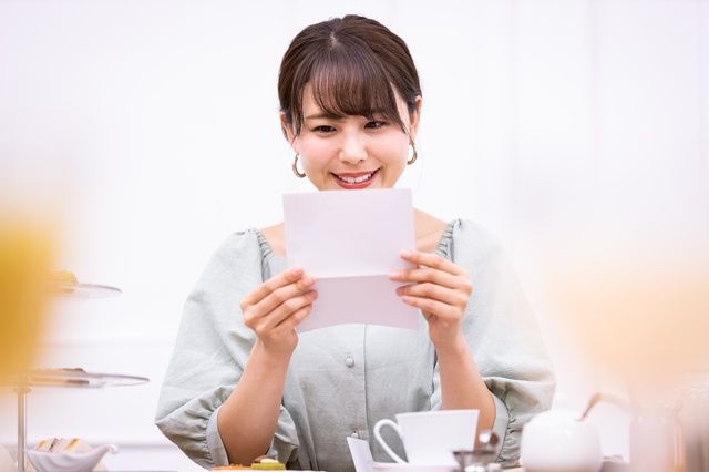 出産祝いのメッセージ例文33選 友達・親戚・職場 テンプレ&確認リスト付きギフカル