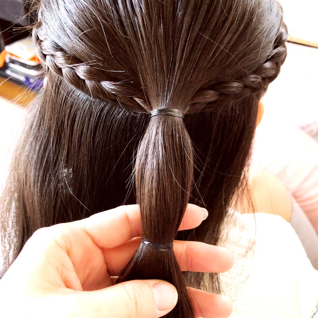 イベントで誰よりも目立っちゃおう♡“レースアップヘアアレンジ”のやり方を教えちゃいます♪EMMARY エマリーbyTeamCinderella