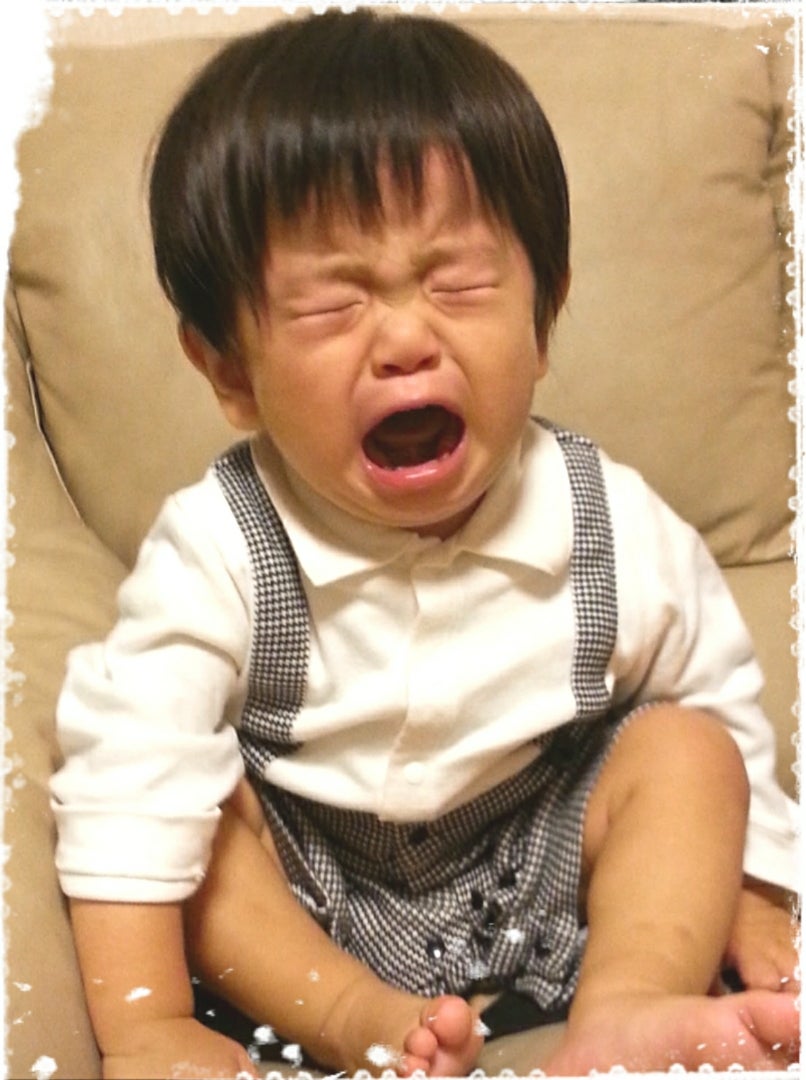 赤ちゃんが泣く理由は何か？シーン別の対処法を徹底解説！ - 知育玩具.jp