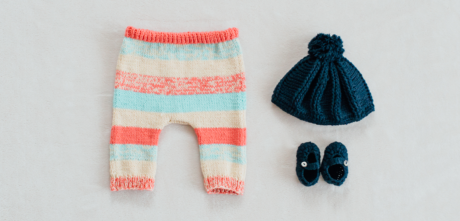 手編みキット ハマナカ毛糸 かわいい赤ちゃんピュアコットン3玉 色：4 で編むパステルブルーの胴着 0〜１２ヶ月 ・編み図付き 編み物 ベビー毛糸Buyee