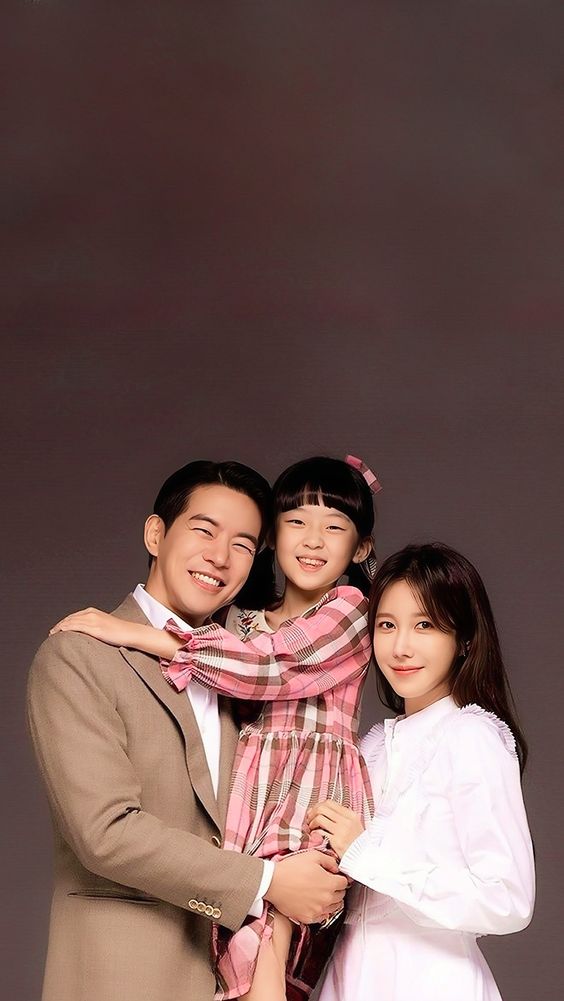 イ・ジア、恵まれない子供たちにIT機器支援 写真枚 国際ニュース：AFPBB News