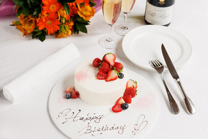 1歳のお誕生日お祝いプラン」 ヒルトン東京お台場のお知らせ - 宿泊予約は＜じゃらんnet＞