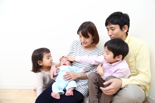 暮らしのインテリア 希望を叶えたファミリークロークとランドリールーム。快適に暮らせる収納と家事動線〜歳を重ねても長く愛せるシンプルな家 aoi.home2017さんムクリ mukuri