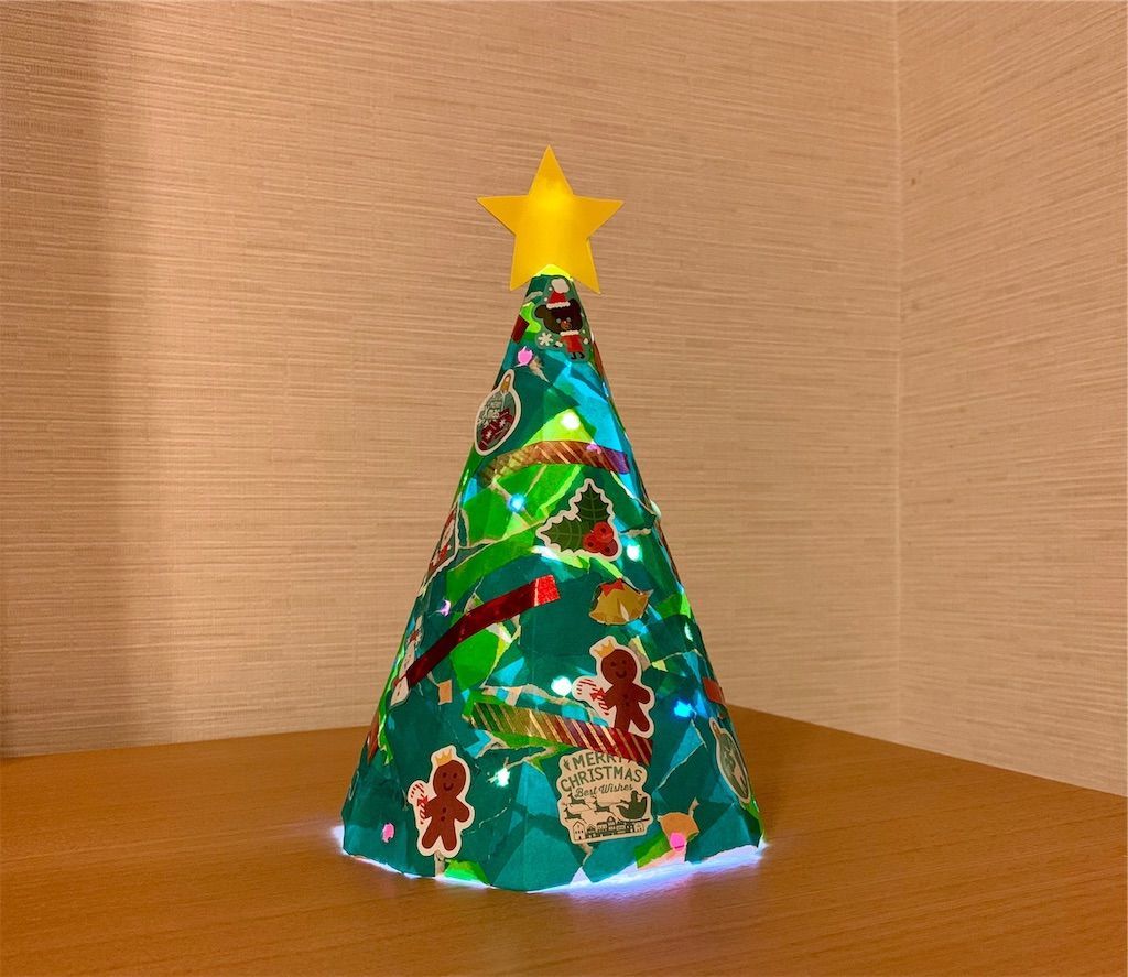 毛糸を使って「クリスマスツリー」を手作り！ 100均グッズで簡単工作♬ 子供向けイベント企画、キッズワークショップ運営株式会社ピコトン