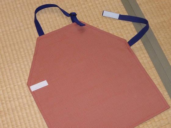 子供エプロンの作り方！かぶるだけで子供も簡単に着れるタイプハンドメイド・手芸All About