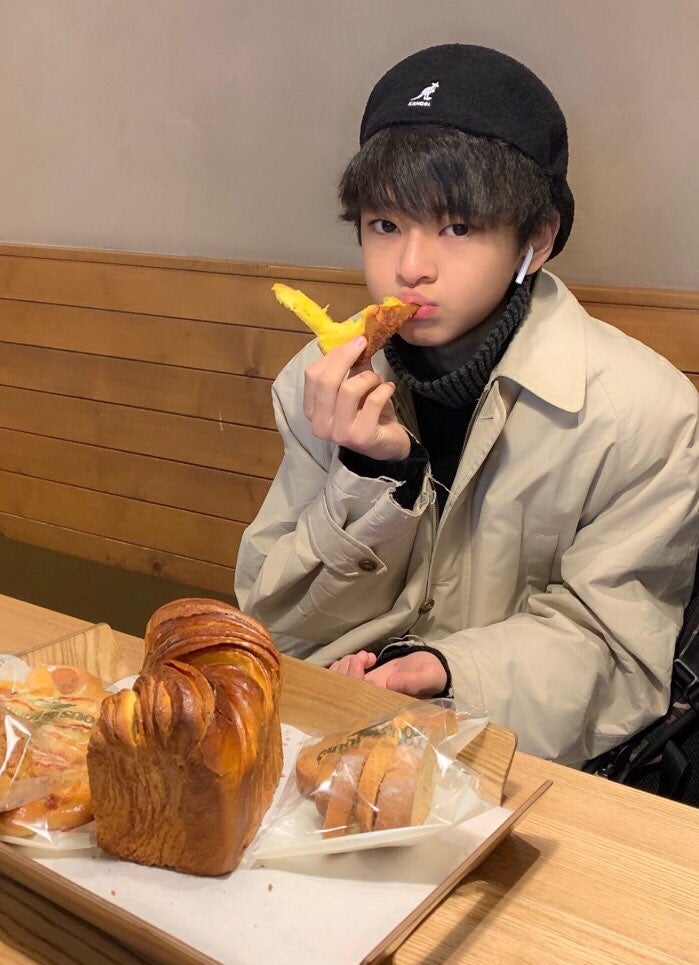 吉沢亮 - Wikipedia