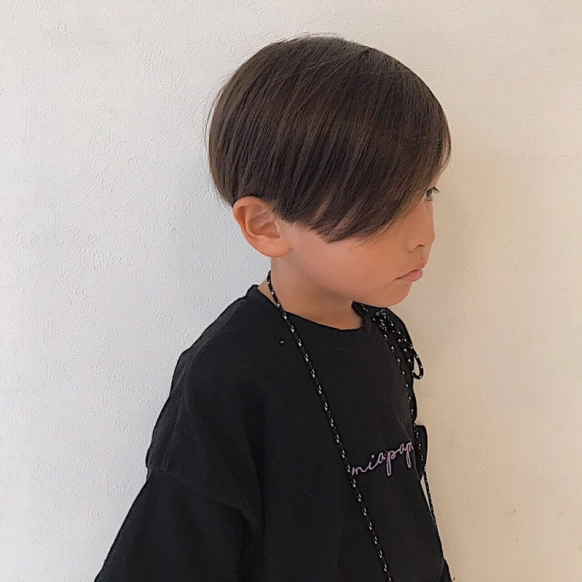 小学生・男の子のオシャレ髪型 ミディアム・ロング編 おすすめ１３選！ – コドモダカラInstagramフォロワー5万人超えのママ向けメディアサイト