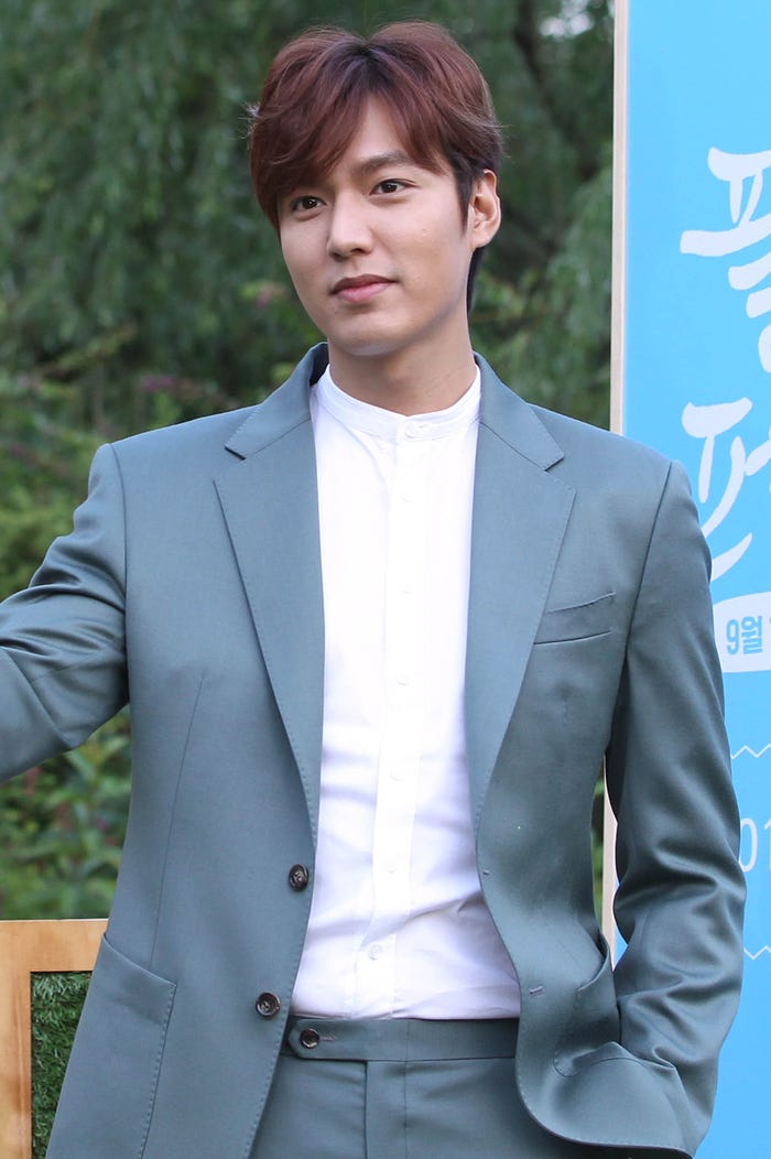 結婚式にスター集結！ パク・シネ♡チェ・テジュンの出会い&ラブラブモーメント 韓国芸能人カップル