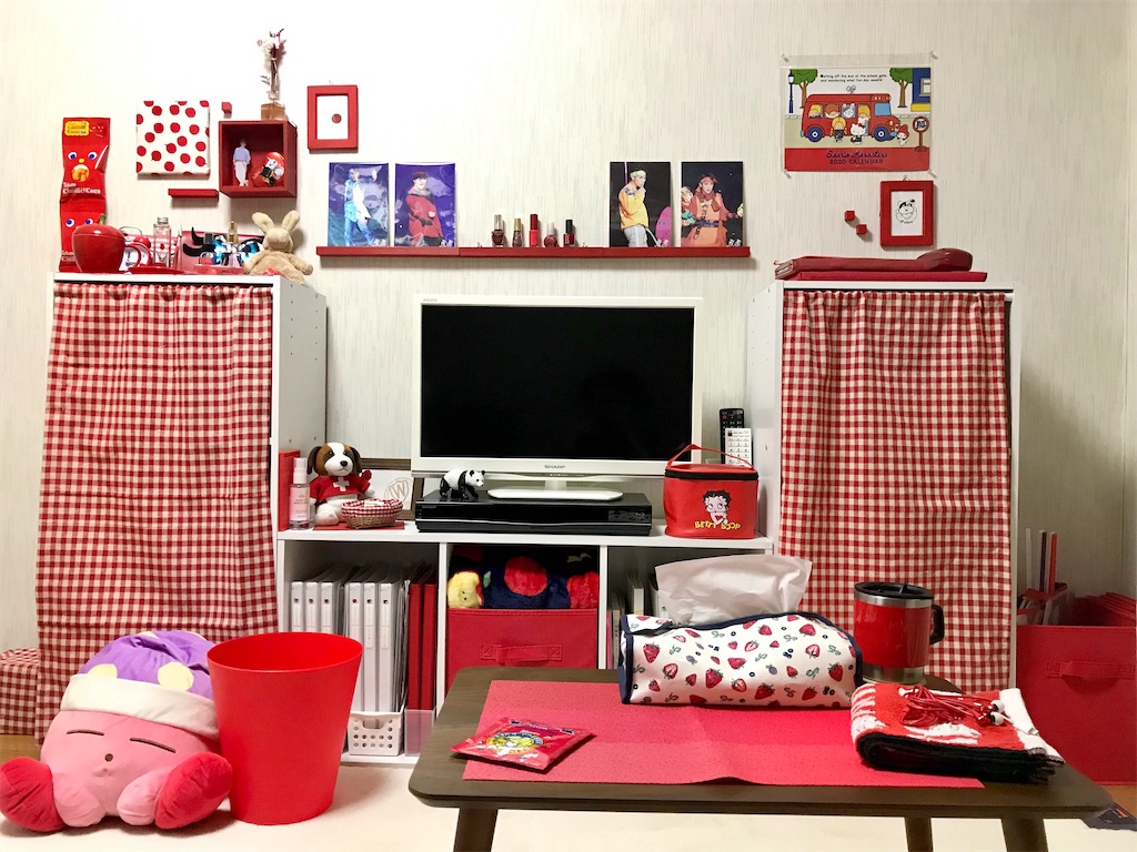 推し活グッズの収納にぴったりな推し家具「OSHITERU オシテル 」 公式 LOWYA ロウヤ家具・インテリアのオンライン通販公式 LOWYA ロウヤ家具・インテリアのオンライン通販