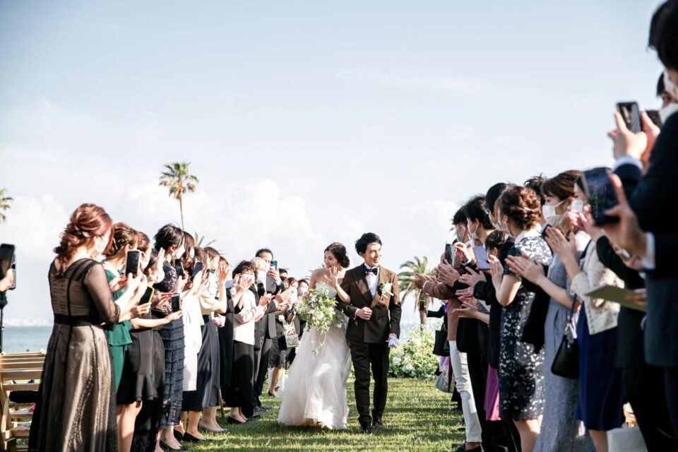 ウェディングドレス 結婚式 挙式 シンプル 20代 30代 40代 ウェディング フォーマルドレス ホワイト ロング 結婚式フォーマル 前撮り 後撮りカジュアルウェディング レストランウェディング フォトウェディング リゾートウェディング 結婚式写真 レースviento bridal