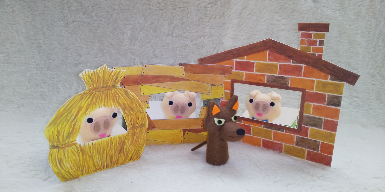 かんたん 手作りキット 3匹のこぶたエプロン - WOOTY-WOO'S GALLERYminne byGMOペパボ国内最大級のハンドメイド・手作り通販サイト