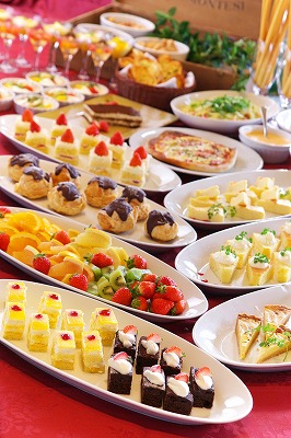 ビュッフェ」のアイデア 8 件ビュッフェ, 結婚式 デザートビュッフェ, デザートビュッフェ