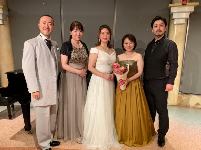 中島卓也の彼女&結婚相手は室岡里美と黒瀧まりあのどっち？小説が話題！ホームランとファウルにする技術がヤバい