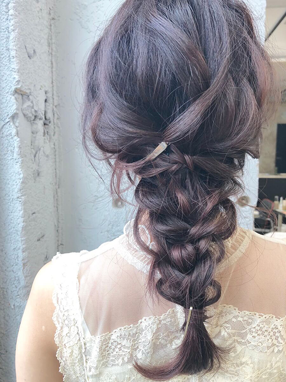 結婚式ヘアスタイル結婚式にご出席