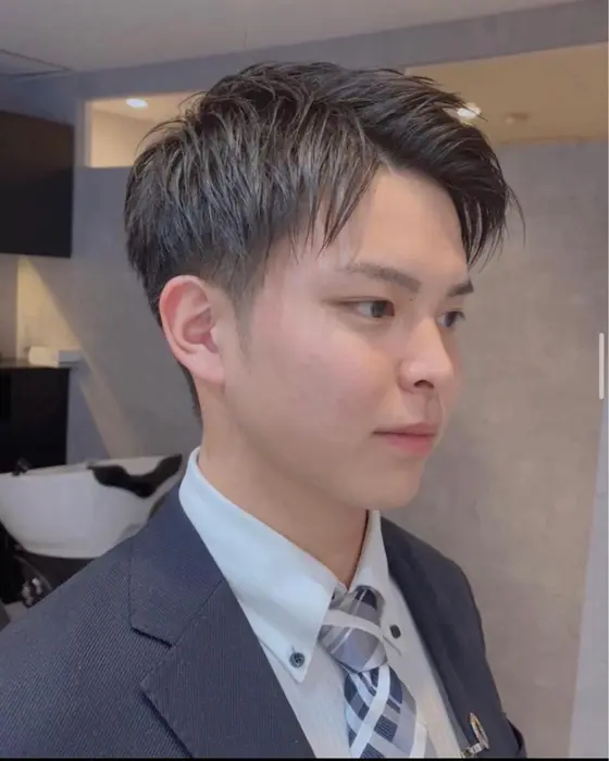 高校生メンズの卒業式におすすめ髪型2024年最新トレンドとスタイリング法