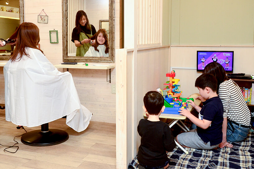 生後4ヶ月で美容院デビュー！0歳児のヘアカットってどんな感じ？広島の育児情報 pikabuピカブ