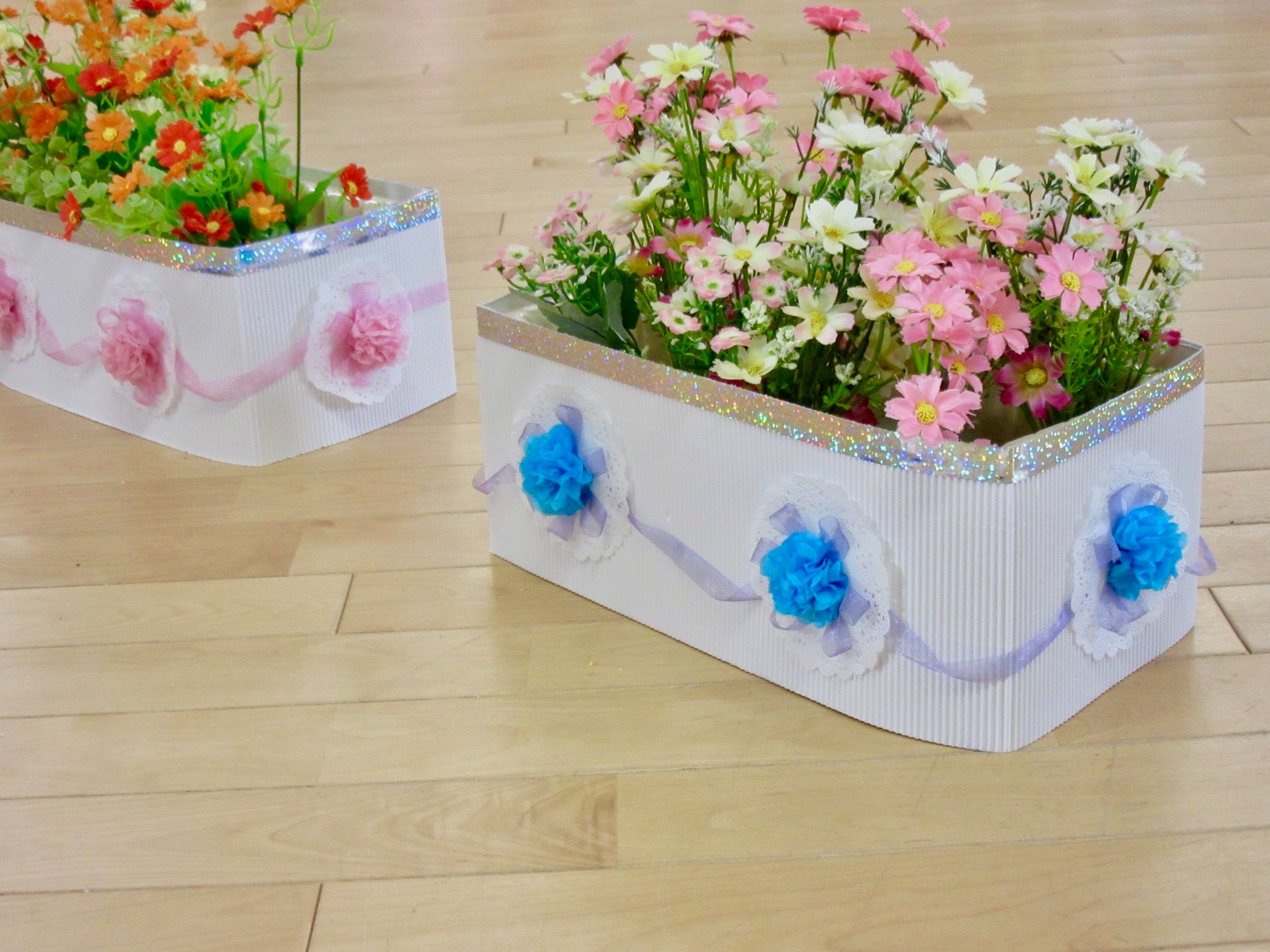 卒園式・入園式の壁面飾りアイデア集！写真を使ってかわいい飾り付けに保育士を応援する情報サイト 保育と暮らしをすこやかに ほいくらし