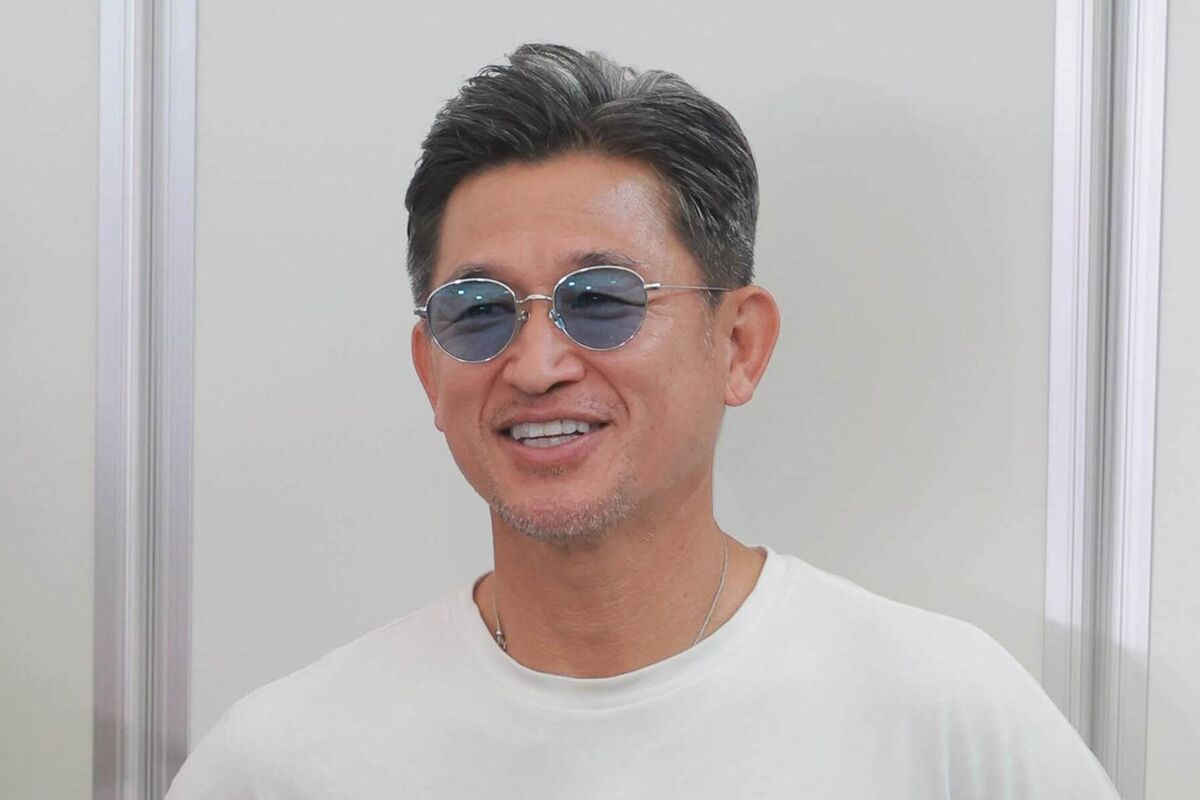 三浦知良、妻・りさ子＆長男・獠太との”家族ショット”が話題「絵になる」「かっこいい」 - モデルプレス