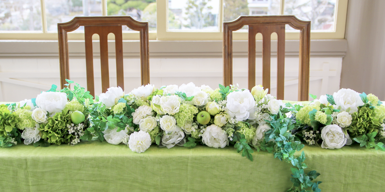 結婚式の装花は最低限に！必要なお花といらないお花を振り分けようprecious wedding