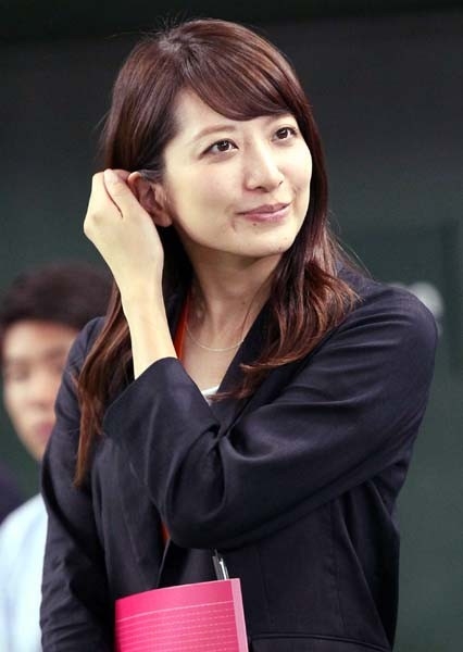 元日テレアナウンサー笹崎里菜 キャバ嬢～内定取消～中村雄一との結婚まで