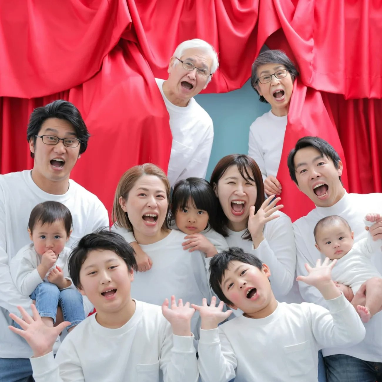 マネしたい♪「ユニークな家族写真が撮りたい！」おもしろポーズ&撮り方アイデア集kosodate LIFE 子育てライフ