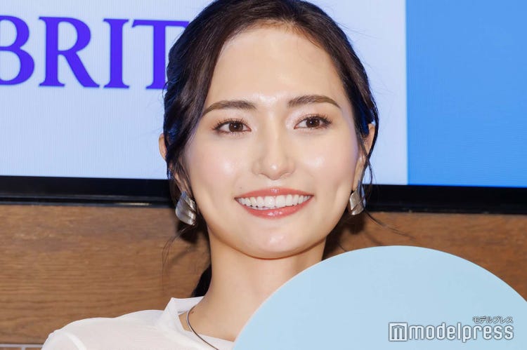 モデル・山賀琴子さん 29 が結婚 お相手は「私も何があっても守りたいと思う人です」TBS NEWS DIG