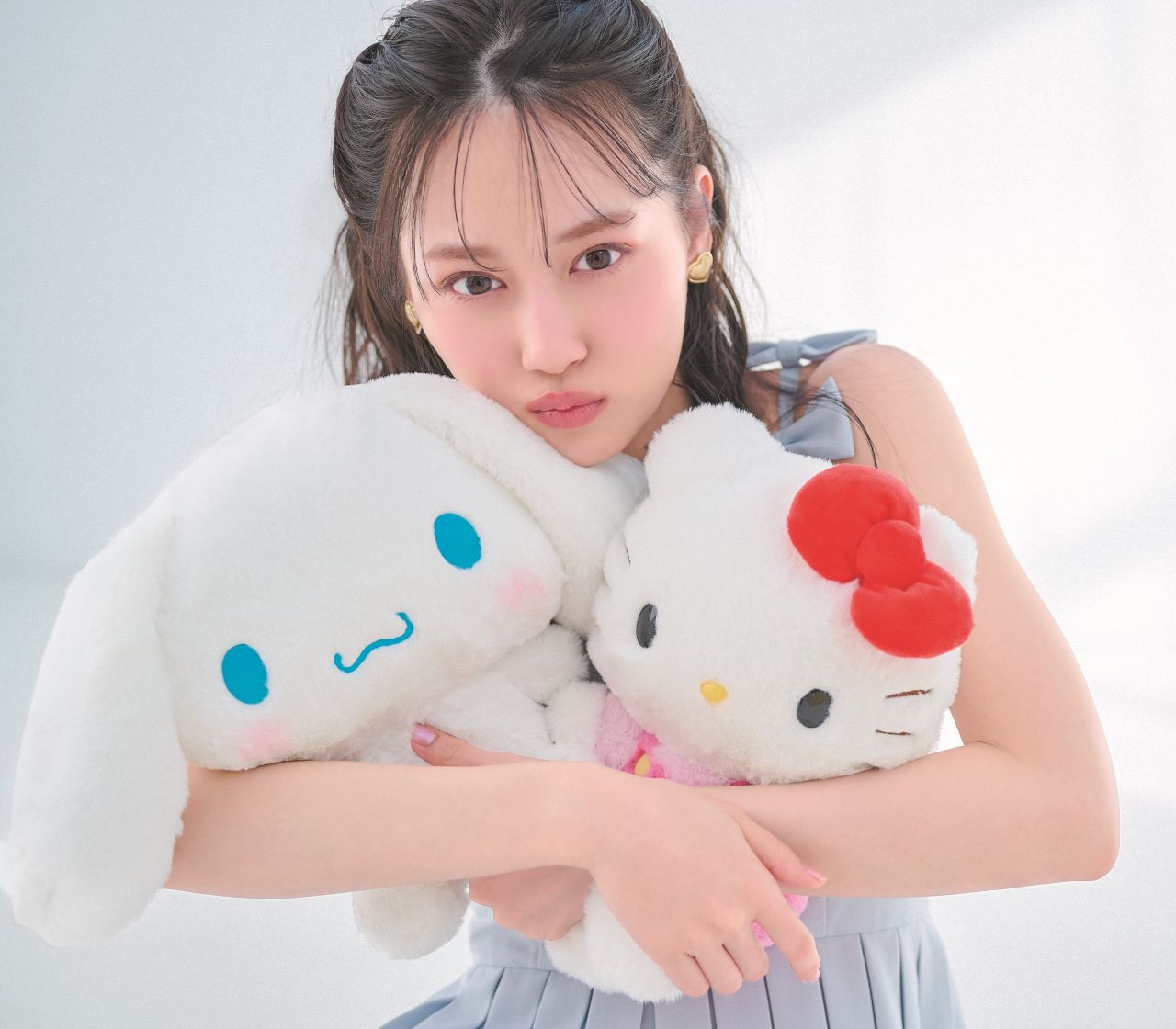 山下美月推し. この2人は最強に可愛い😍乃木坂46 山下美月 乃木坂46 山下美月推し 浜辺美波Instagram