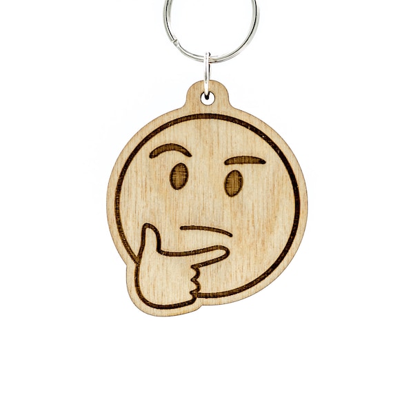 考える顔の絵文字キーチェーン - うーん絵文字 - 考える人絵文字彫刻木製キーリング - 影を投げる絵文字木製彫刻チャーム - Etsy 日本