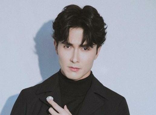 悩むこの二人最強♡。♡HAPPY LIFE♡