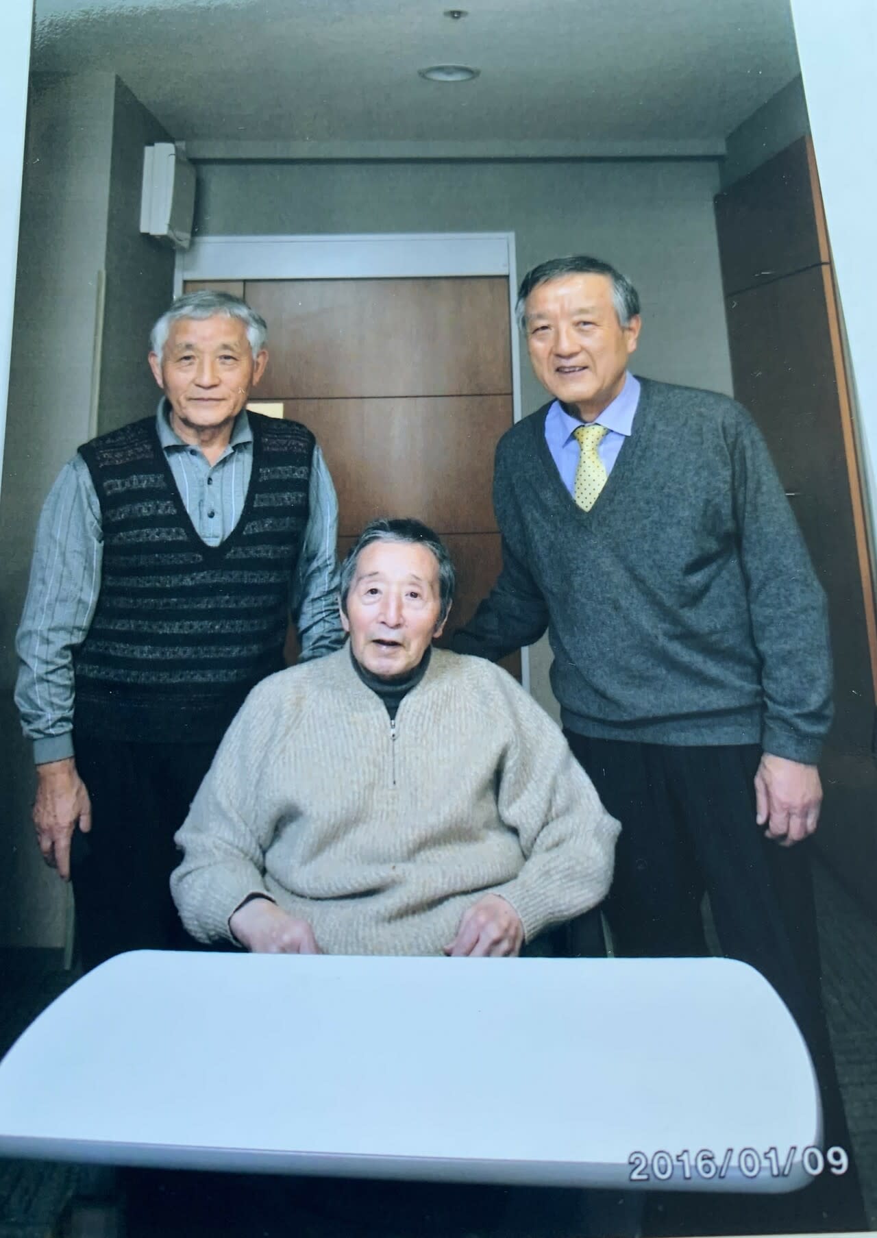 まるで実の父を亡くしたような喪失感です。会ったこともないのに、自分にとって特別な存在でした。田中邦衛さんは画面の中で生き続け、これから生まれてくる人たちにもきっと、愛されると信じています。すばらしい作品を、演技を、本当にありがとうございました。﻿,﻿,田中邦衛追悼俳優actor仁義なき戦い学校釣りバカ日誌君よ憤怒の河を渉れ