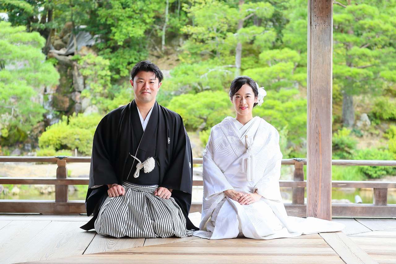 京都の渉成園で, 和装の前撮りをしてきました😌, 緑が美しい庭園に真っ赤な色打掛が晴れました🌿❤️, 赤の色打掛を3着も着させていただいたので,また紹介させてください✨,京都京都和装京都観光京都前撮り渉成園渉成園前撮り,和装色打掛前撮り前撮り和装前撮り色打掛前撮り,和装ヘア色打掛ヘア和装花嫁プレ花嫁プレ花嫁準備 ,京都花嫁