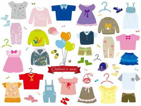 両手を広げた青い服の子どものイラスト 4パターンかわいい子どものイラスト素材 無料イラストバンク 本店
