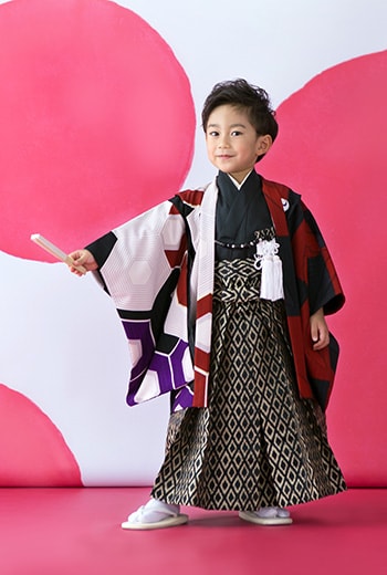 七五三💕 今年ラストの七五三は男の子でした❗ 着流しめっちゃ似合ってたね💕 貝ノ口が小さくてめっちゃ可愛い❤七五三七五三ヘア七五三3歳七五三髪型七五三男の子七五三男の子3歳