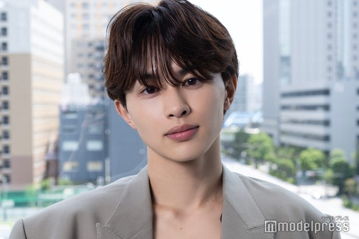 独占動画＞SNSの“匂わせ”にファンが沸いた！？草川拓弥×西垣匠“シンみな”対談テレ東・ＢＳテレ東の読んで見て感じるメディア テレ東プラス