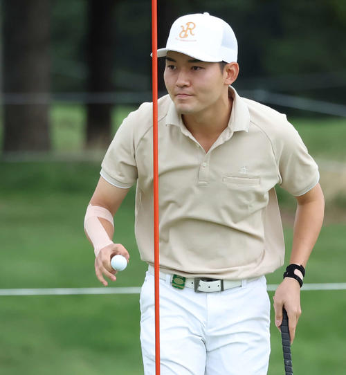 金谷拓実以来の高校生優勝に向けて松山茉生が首位タイに浮上JGA 日本ゴルフ協会