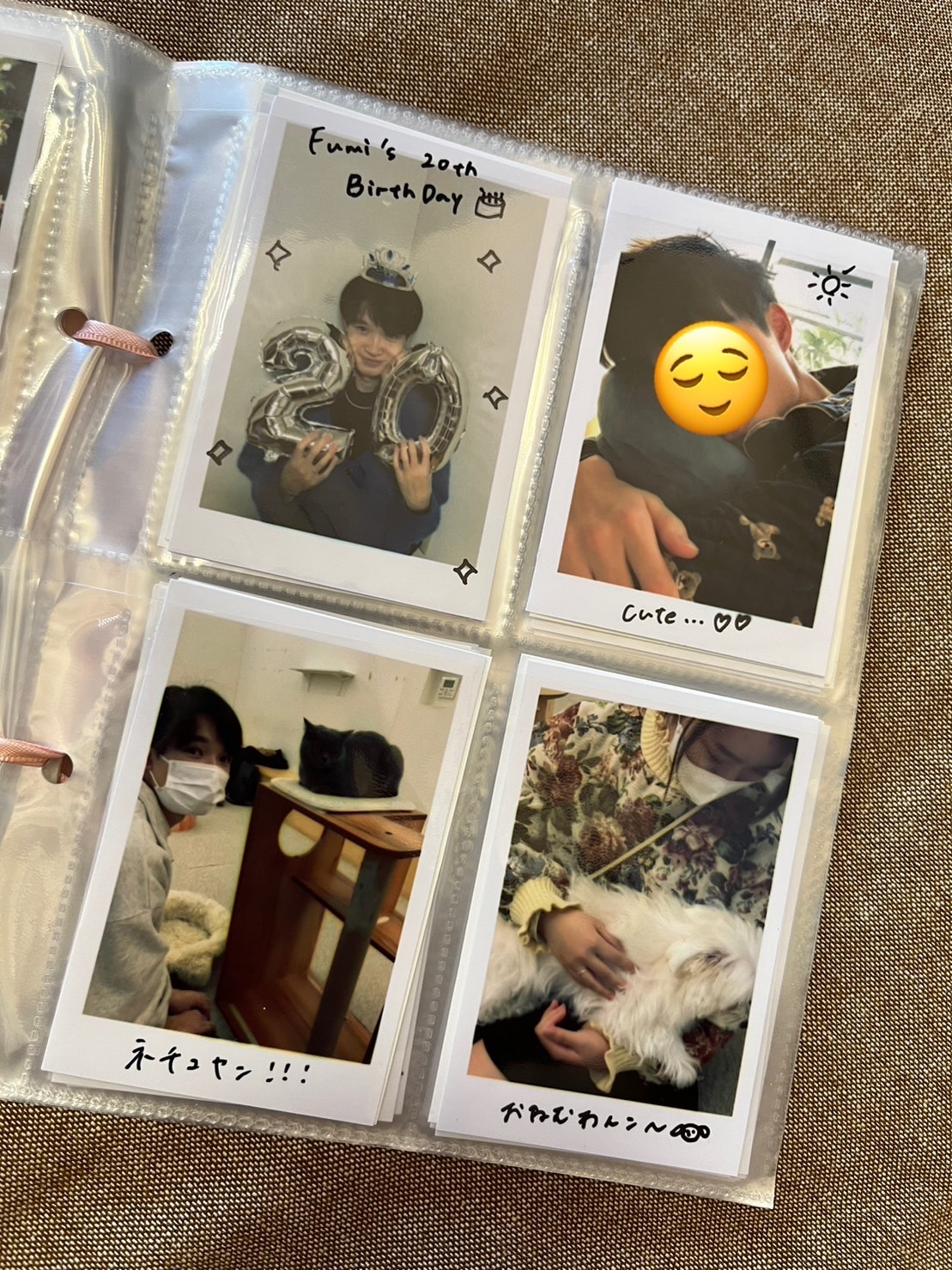 思い出を無限に詰める📔リフィルアルバム﻿ ﻿ 友達への誕生日サプライズは﻿ 大切な思い出を詰めてプレゼントしてみない？🎁﻿ ﻿ チェキ風の画像をPicsArtなどで作り、ネップリで印刷して﻿ 100均で売っているトレーディングカード用の リフィルに入れたら﻿簡単にリフィル