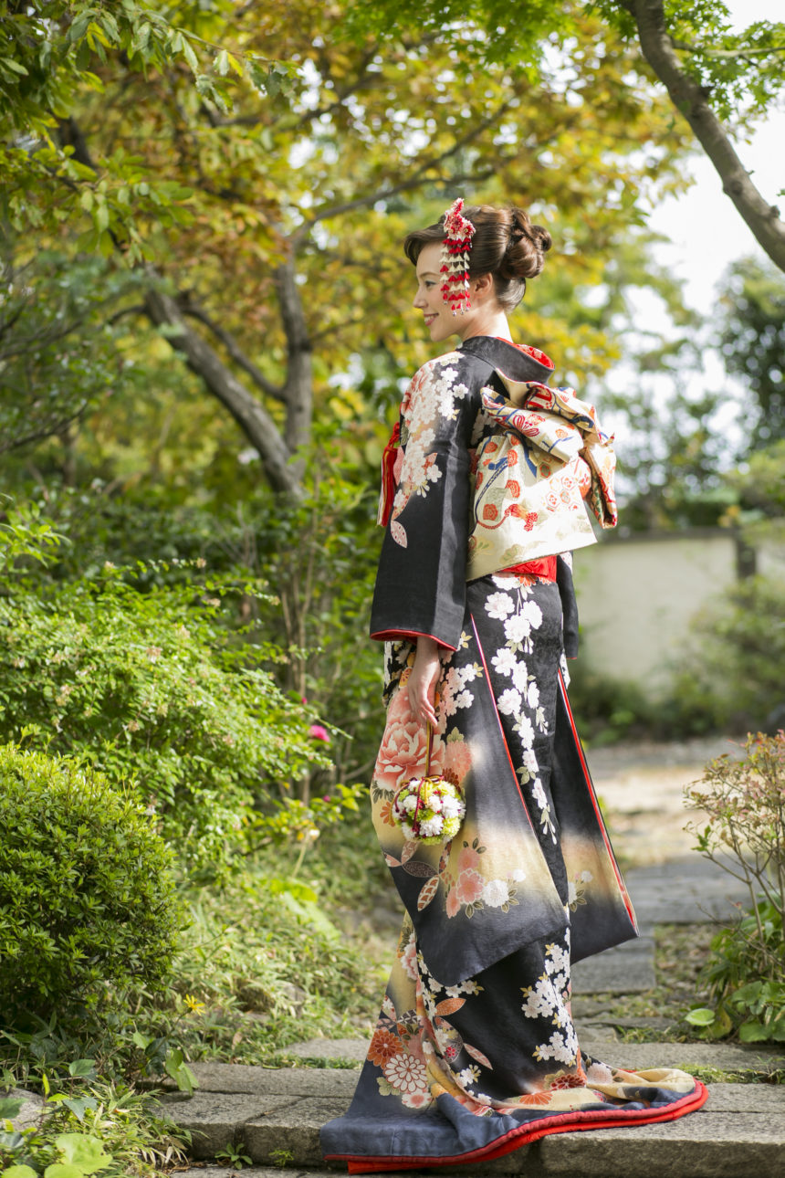 黒引き振袖 - 北海道神宮結婚式 神社結婚式 札幌 フォトウェディング和婚屋HIRO