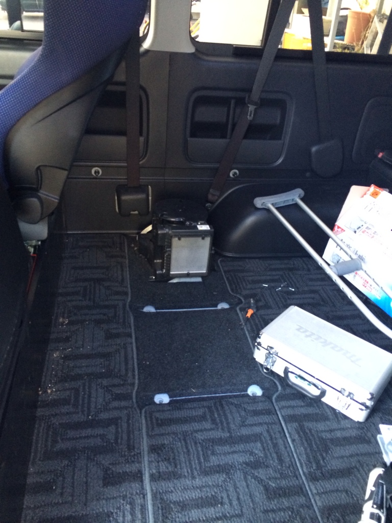 1年保証 車用品・バイク用品P5倍 おむつ交換台 オムツ交換台 交換シート おむつ替えシート オムツ替えシート シート 折りたたみ式 移動持ち運び 簡単 便利 撥水加工 赤ちゃん 乳児 ベビー 新生児 子供 おむつ おむつ替え おしめ おしめ替え 新生児グッズ おむつ替え