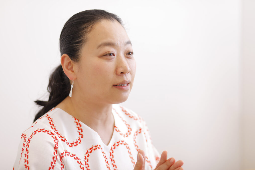 明日！日テレ！お昼１５時３０分から家族出演致します！お時間ある方は！ご覧下さいー！🥳5兄弟５兄妹日テレヒロミいとうあさこお宮の松お宮一家