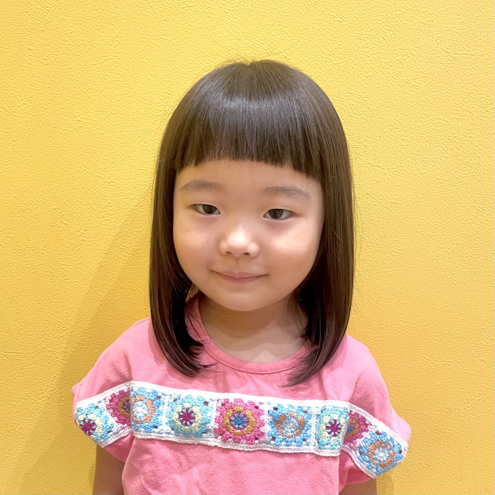 小学生の女の子の髪型 2024最新 おしゃれさんも納得のキュートなヘアスタイル114選「朝からヘアスタイルでもめている時間なんてない！」サンキュ