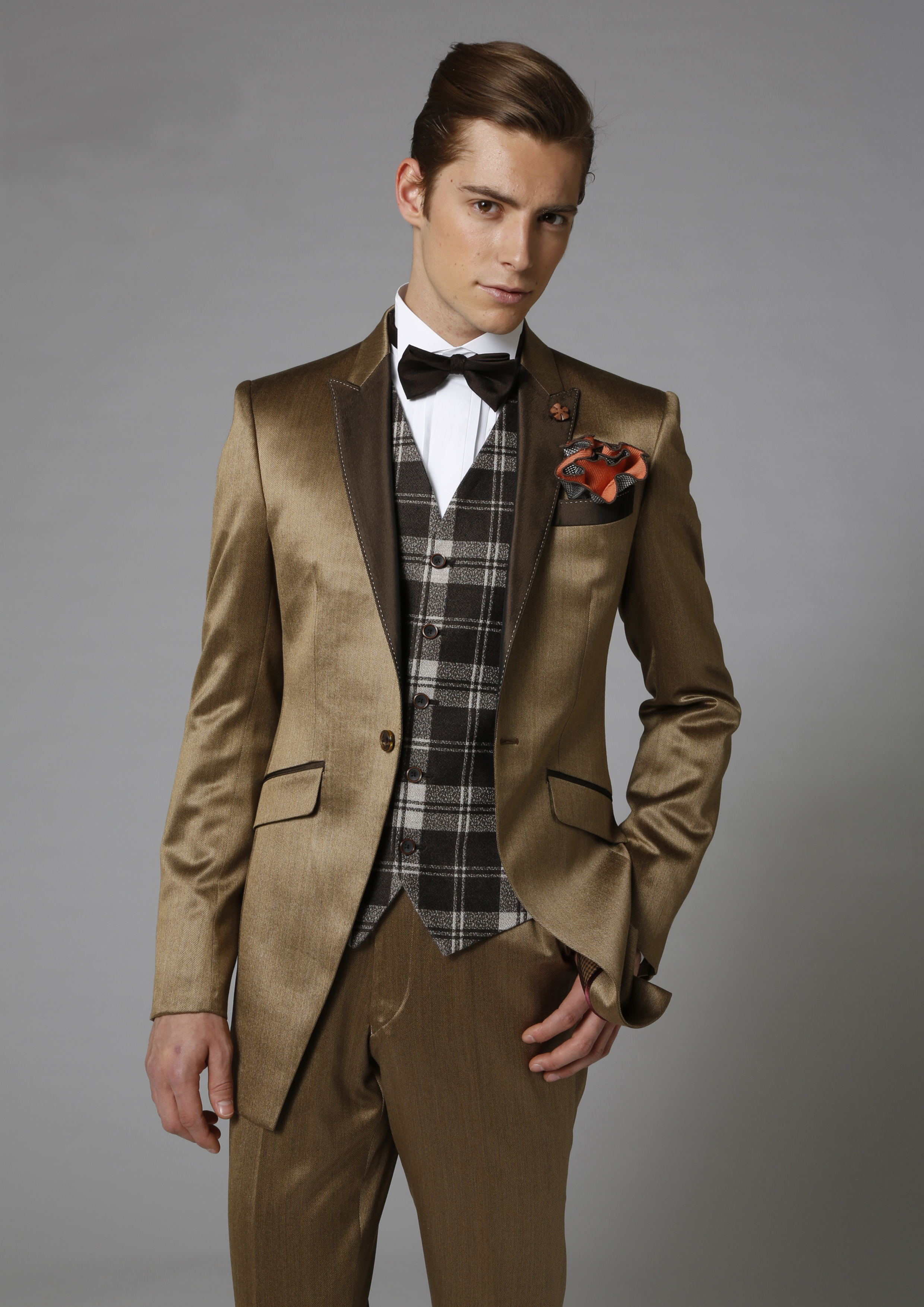 お色直しの新郎新婦 写真素材3791979- フォトライブラリ