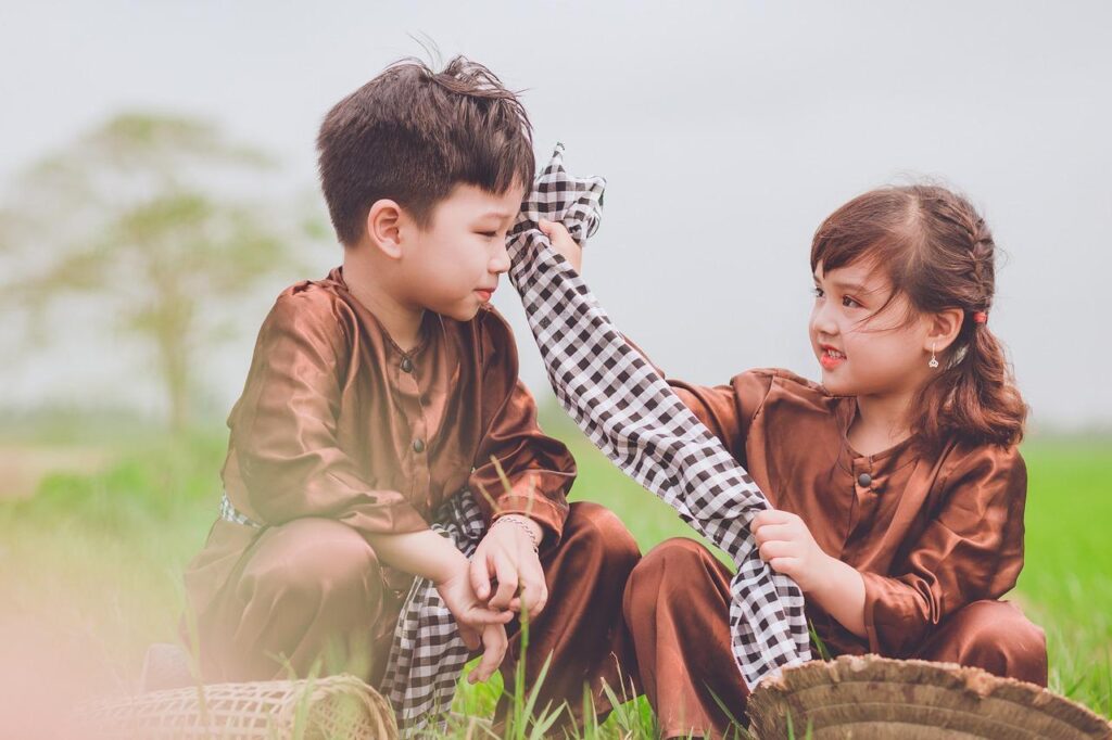 子どもの自己肯定感を高めるためには？認知発達学にもとづいた自己肯定感を高めるポイントを紹介 - 子育てのとびら - 非認知能力を伸ばし、子ども の生きる力を育む