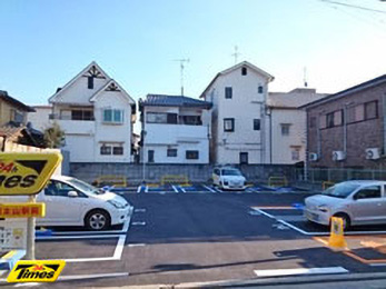 タイムズ信太山駅前（大阪府和泉市伯太町6-8）の時間貸駐車場・満車/空車・料金情報 ｜タイムズ駐車場検索