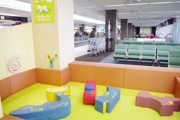 沖縄県 那覇空港を赤ちゃん連れで利用！授乳室やキッズスペースはあるの？0からの子育て日記