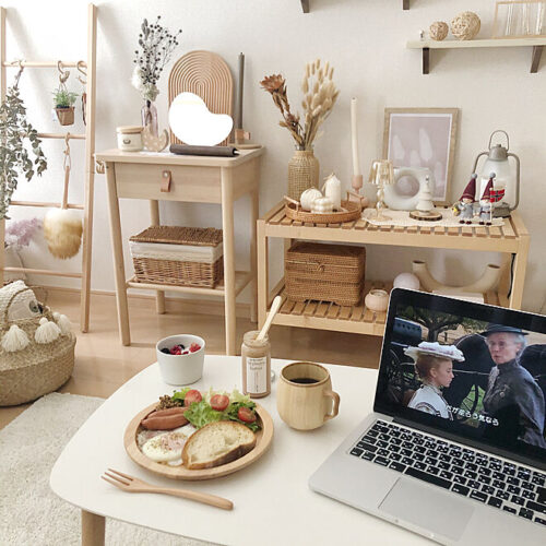 可愛い！ 女子高生の部屋のインテリア実例15選！買うべきおしゃれなプチプラ100均雑貨や片付けが楽な部屋は？インテリアまとめサイト -LUVINTERIOR