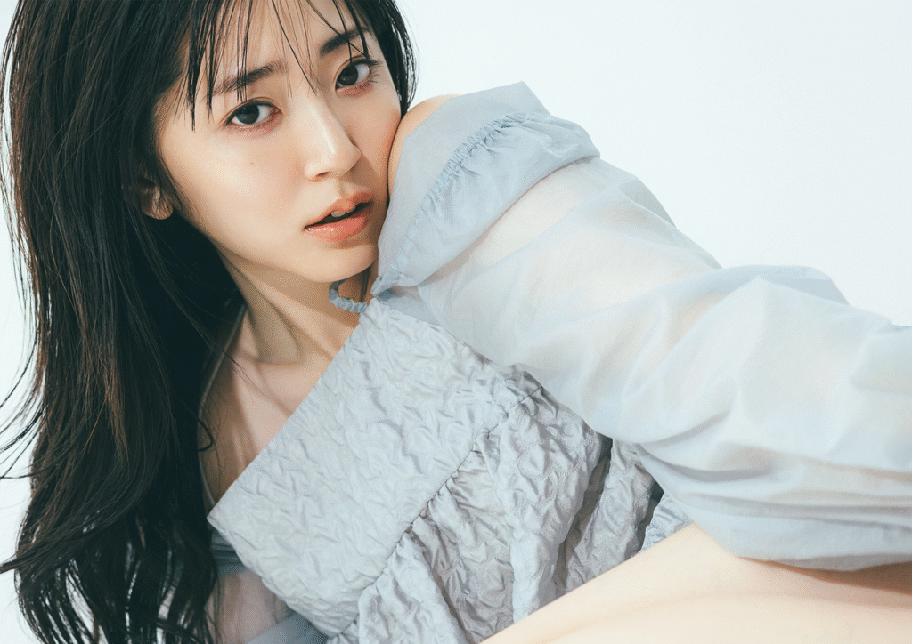 ✴︎ つい先日、自宅作業したいから、とりあえずゆっくり寝ようと決めてた日があったのだけど母が7：30頃に元気に起こしてきて、外出しようよ〜となり、まさかの全力行動日になったんだー笑 .母の思いつきでスカイツリーに行き、回転寿司食べたら、なんかめっちゃ