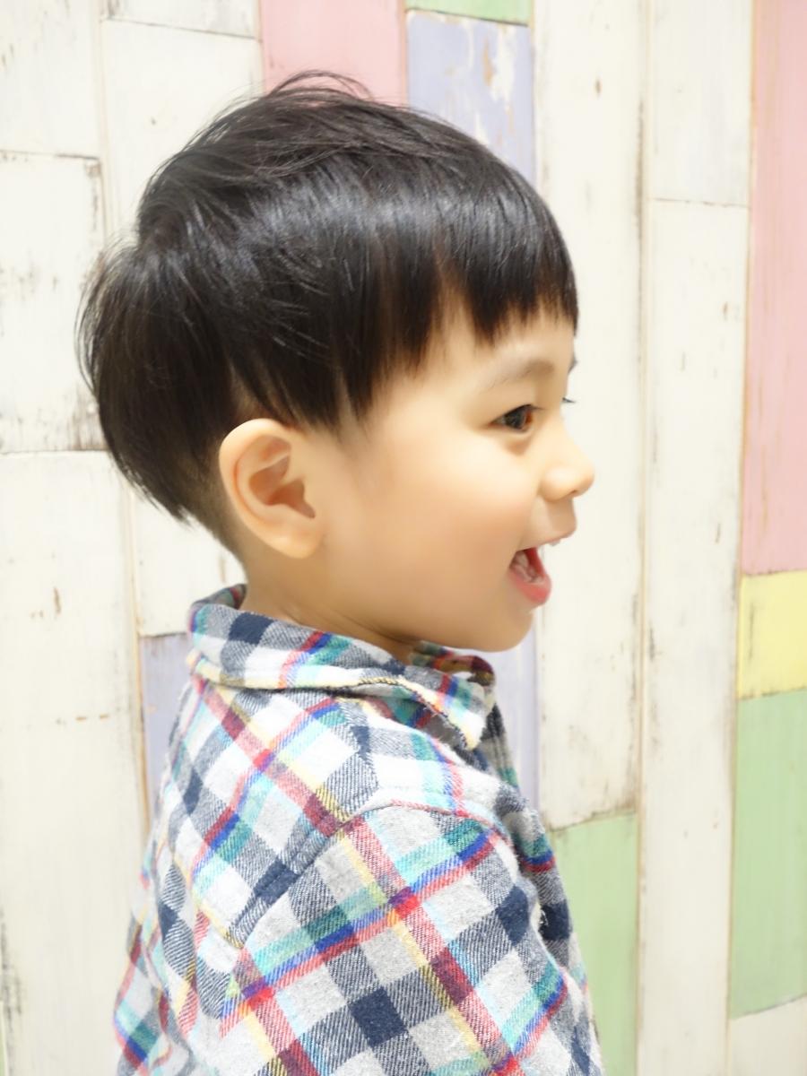 おうちカット ママがバリカンでマッシュルームカットに挑戦！男の子カットは時間勝負 Kids boys hair cut