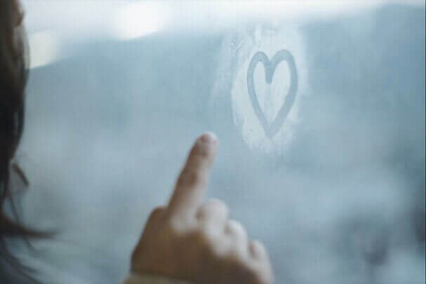 恋愛に効くおまじない12選 効果絶大♡ 強力で連絡がくる・告白されることも？！fasme ファスミー